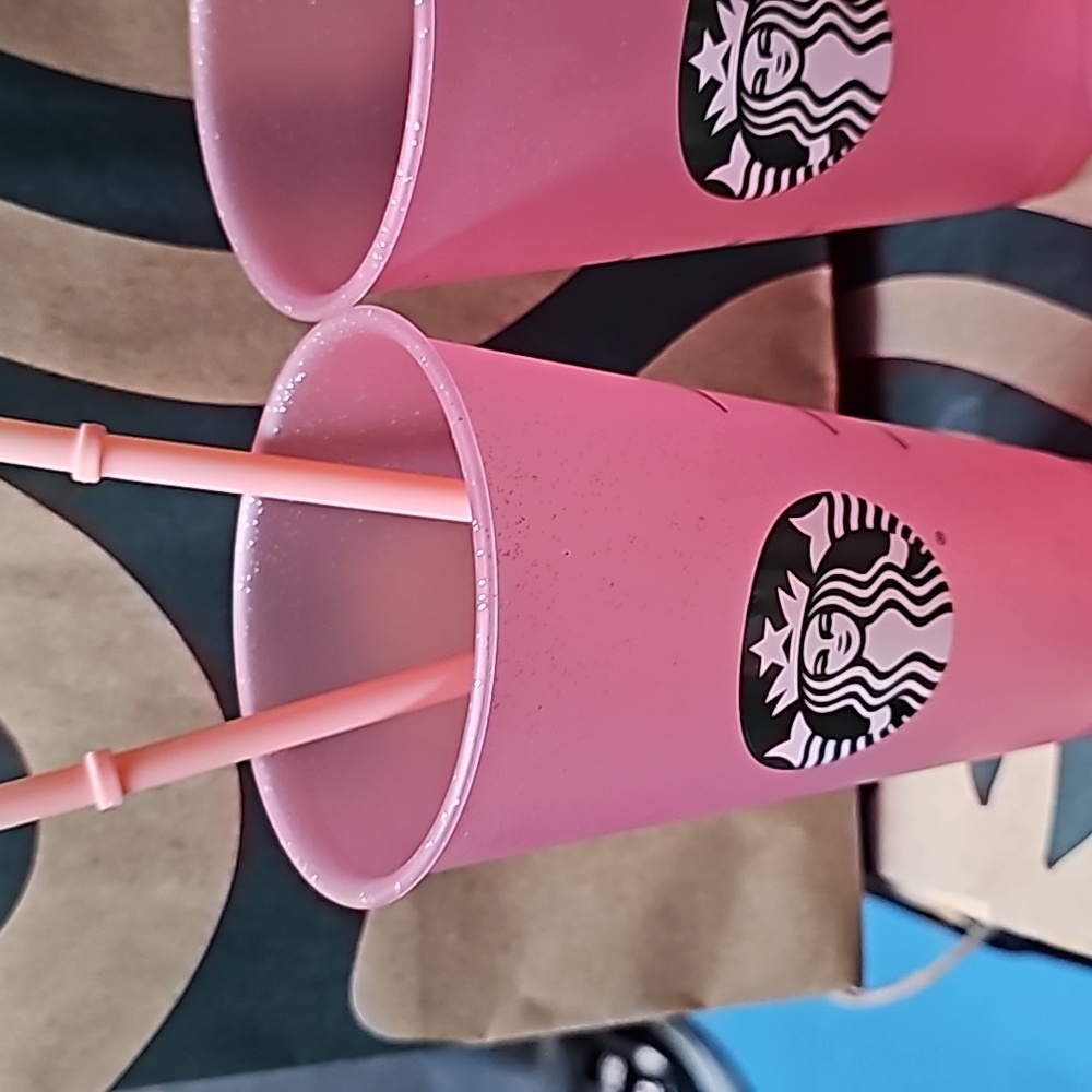 NEW Starbucks Cold Cups 24 oz. Pink with glitter. Set of 2. - Picture 3 of 6